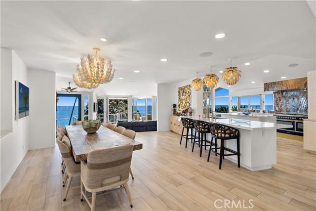 594 Cliff Drive, Laguna Beach, CA 92651