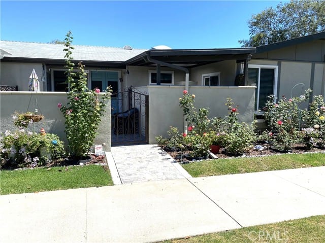1851 McKinney Way