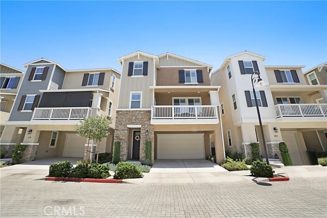 360 North Bellarose Way