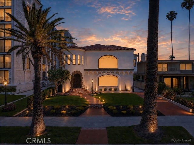 2625 East Ocean Boulevard, Long Beach, CA 90803