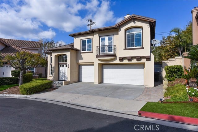2748 Ashwood Circle