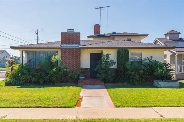 418 Union, Brea, CA 92821