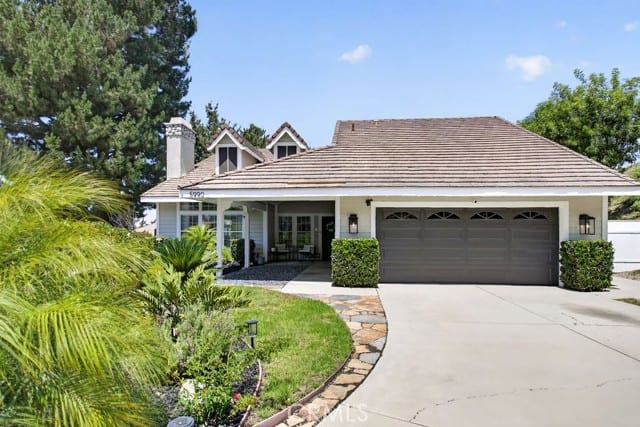 5990 East Prospector