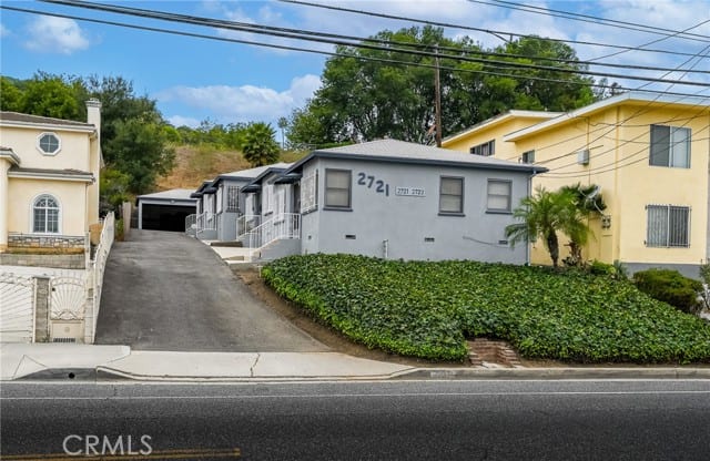 2721 South Fremont