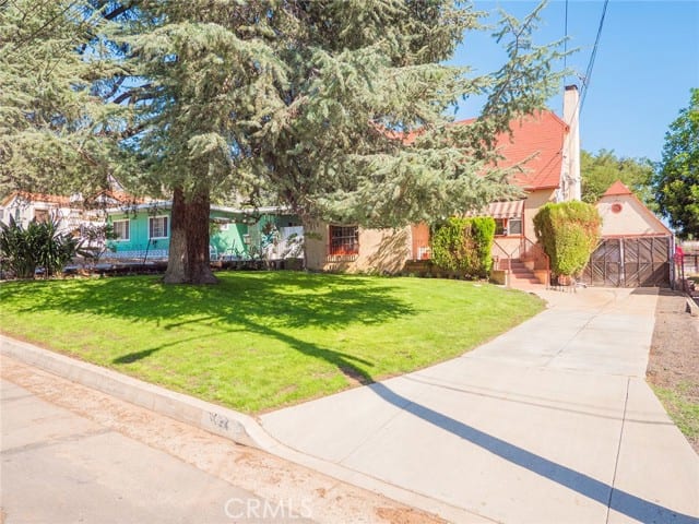 3034 Glen Avenue