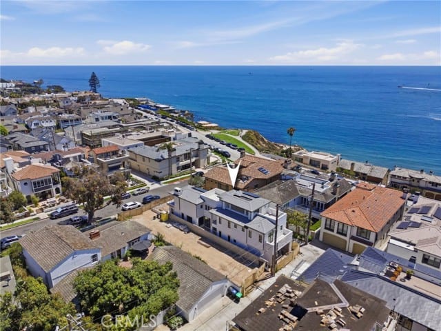 209 Narcissus Avenue, Corona del Mar, CA 92625
