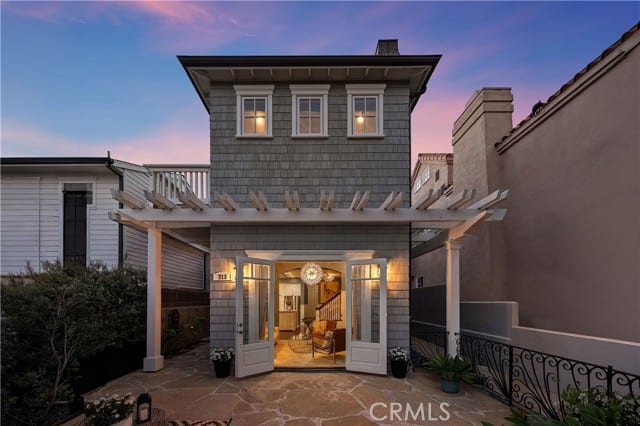 713 Larkspur Avenue, Corona del Mar, CA 92625