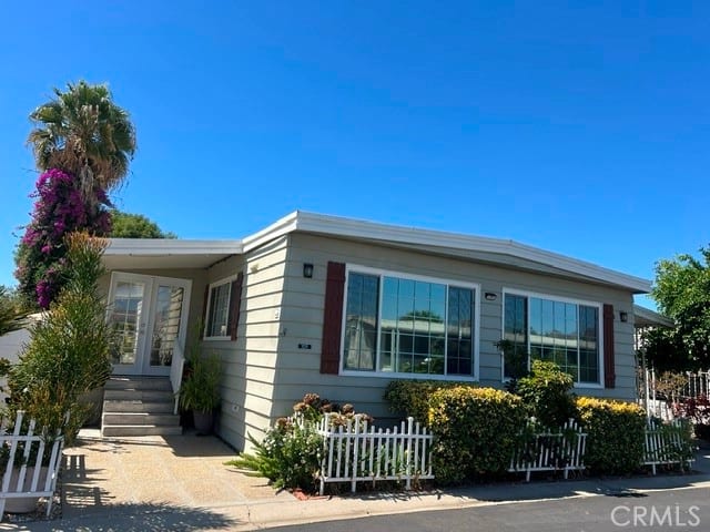 8811 Canoga Avenue