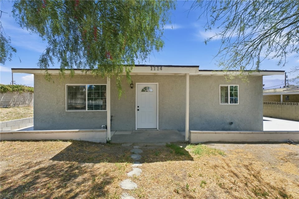 1114 North Cherry