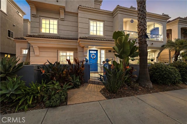 701 North Cleveland, Oceanside, CA 92054