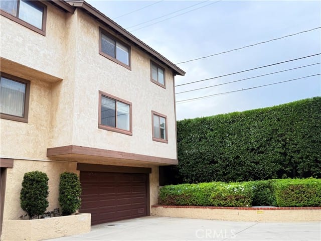 1145 Arcadia