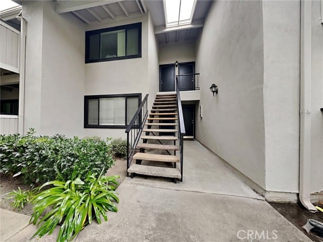 1250 South Brookhurst