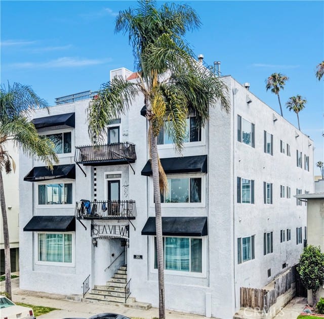 3921 East Livingston, Long Beach, CA 90803
