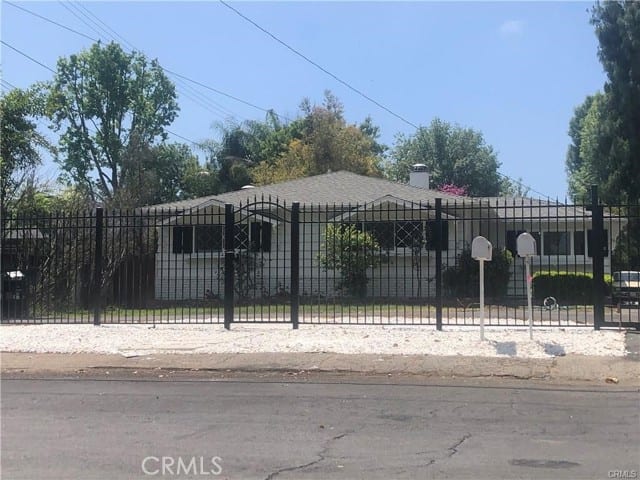 23142 Dolorosa, Woodland Hills, CA 91367