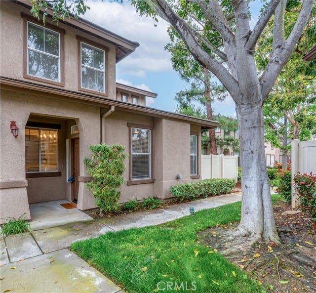 275 Woodcrest Lane