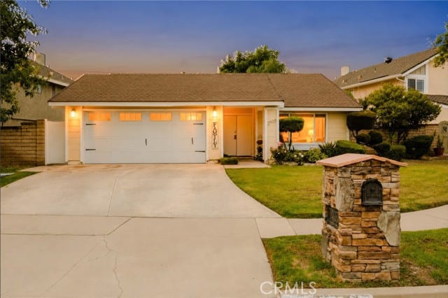 2905 El Paso Ave