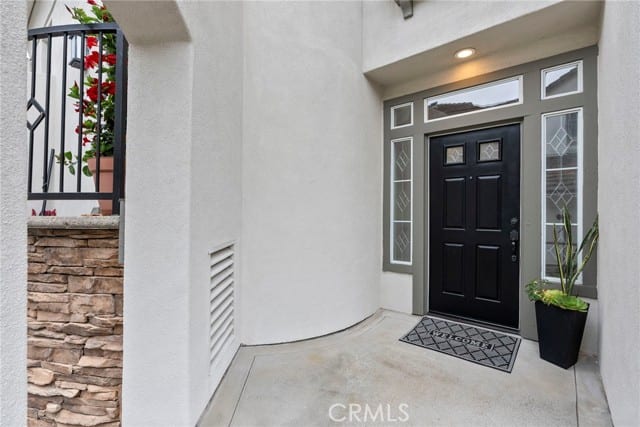 120 La Mirage Circle