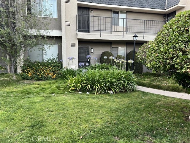 1135 Rosecrans