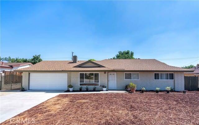 1460 North Towne