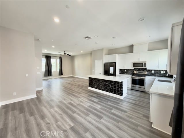 977 East Mason Lane