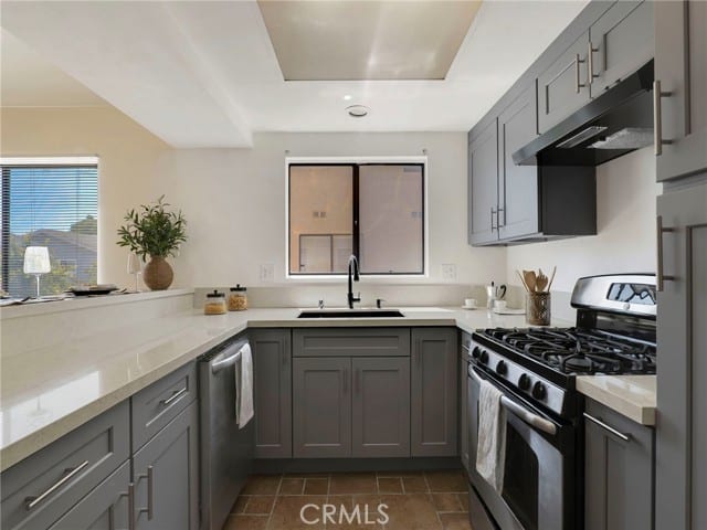 18954 Sherman Way, 9, Reseda, CA 91335