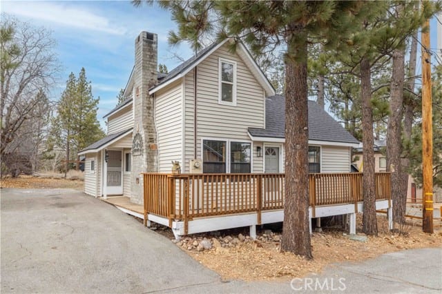 546 Wanita Ln