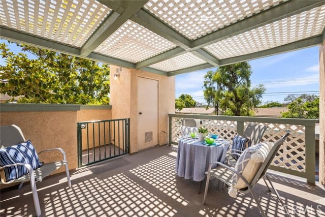 3553 West Greentree Circle