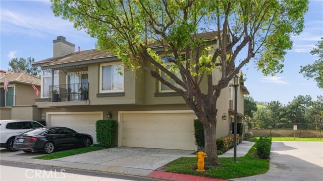 619 South Glenhurst