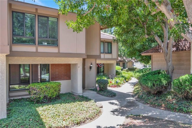 2993 North Cottonwood, 13, Orange, CA 92865
