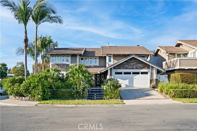 1124 Dennis Drive