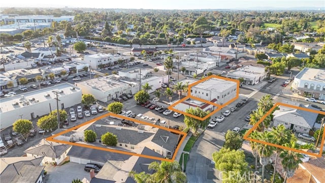 4420 East Greenmeadow, Long Beach, CA 90808