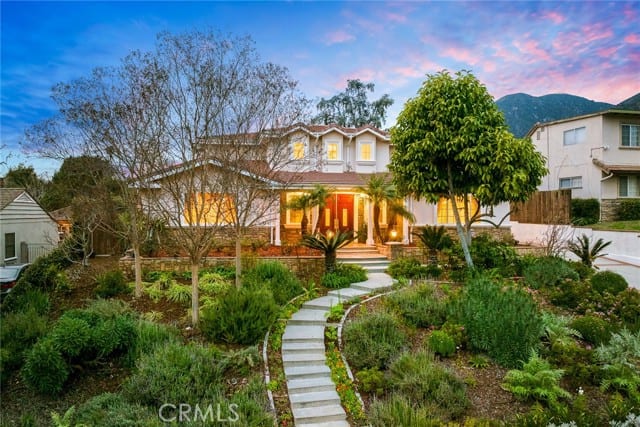 1729 Alta Oaks Drive