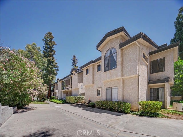 5738 Skyview Way, Unit B, Agoura Hills, CA 91301