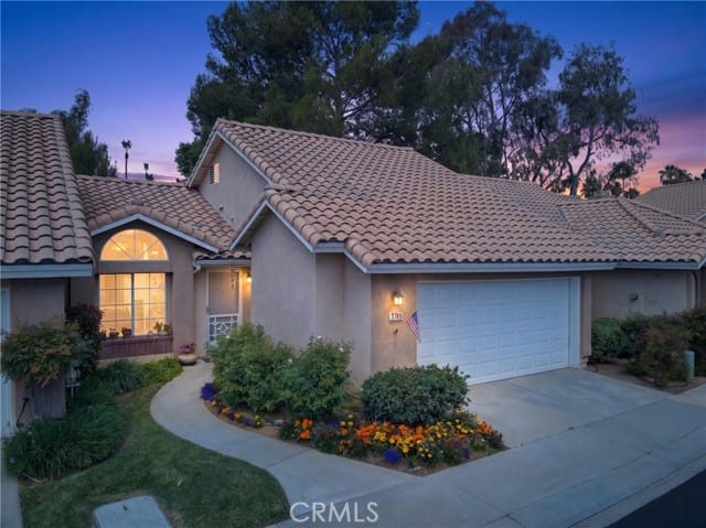 475 La Costa Drive