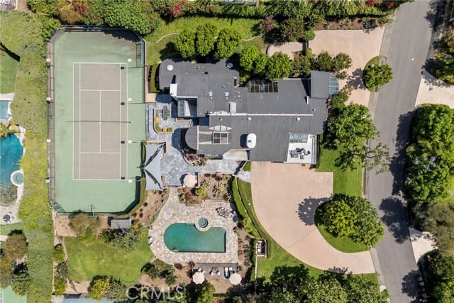 130 South Leola Way, Anaheim Hills, CA 92807