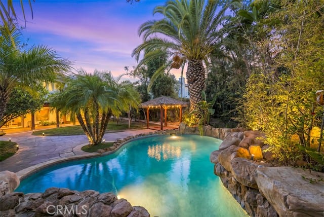 7454 Darnoch Way, West Hills, CA 91307