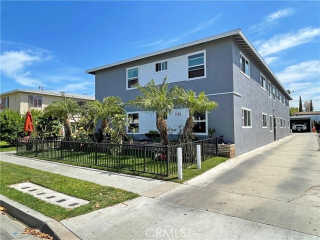 1128 North Mayfair Ave. Avenue