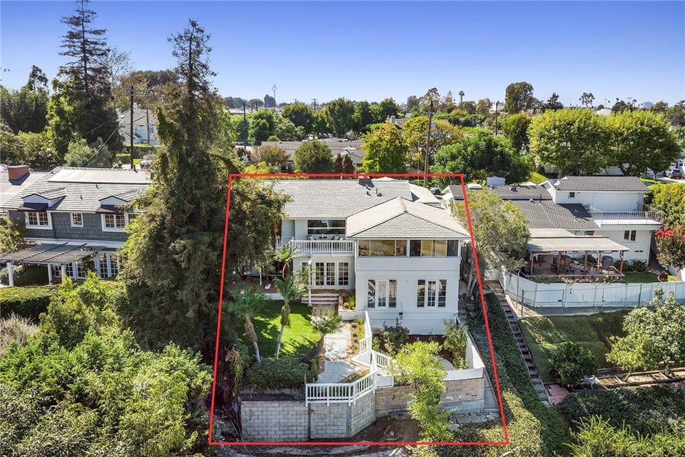 608 Saint James Place, Newport Beach, CA 92663