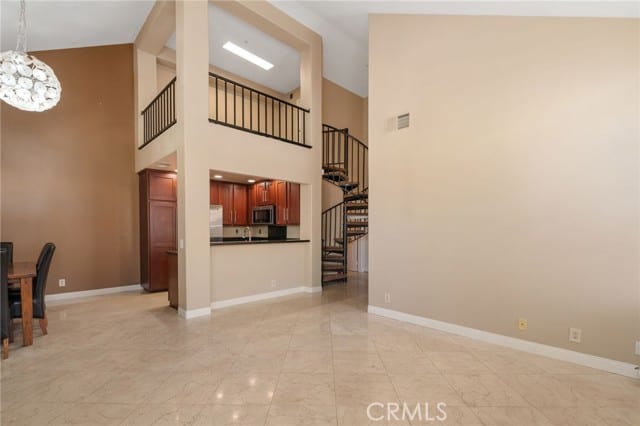 2756 Monza, Tustin, CA 92782
