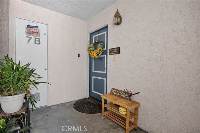 21333 Lassen, 7B, Chatsworth, CA 91311