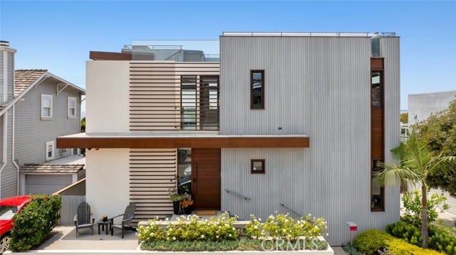 2215 Manhattan Avenue, Hermosa Beach, CA 90254