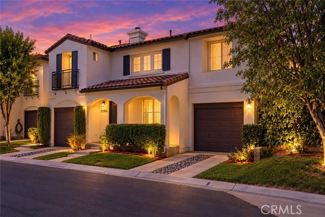 23301 Anacapa, Valencia, CA 91354