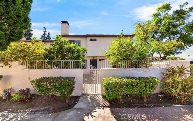 13856 Ramona Parkway