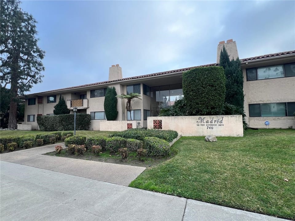 740 West Huntington Drive