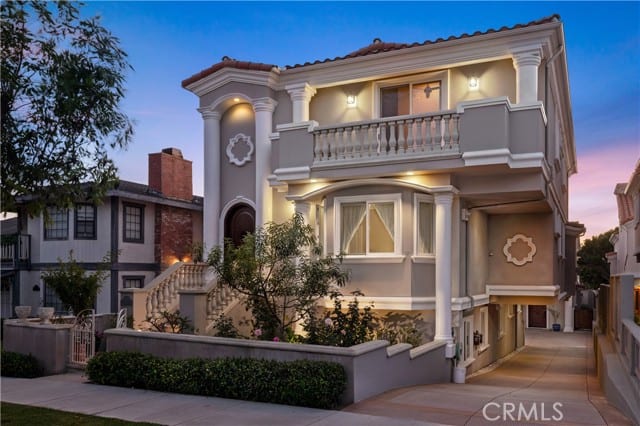 217 South Irena Avenue, A, Redondo Beach, CA 90277