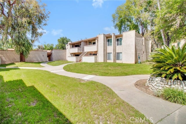 28947 Thousand Oaks Boulevard