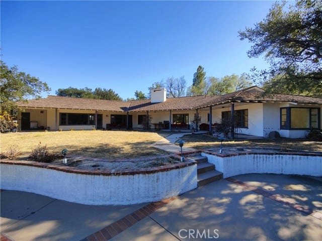 22427 Plummer Street, Chatsworth, CA 91311
