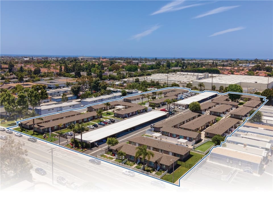 19131 Delaware Street, Huntington Beach, CA 92648