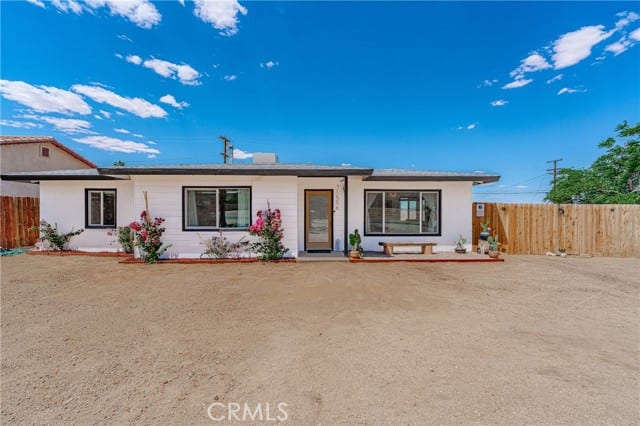 71556 Juanita Drive