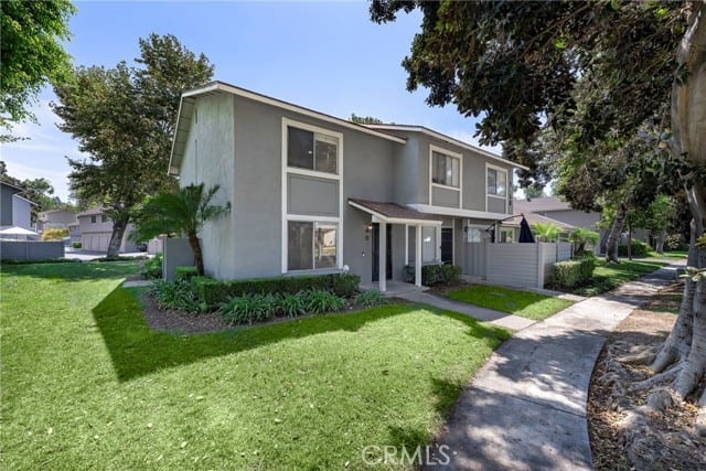 1768 North Oak Knoll Drive
